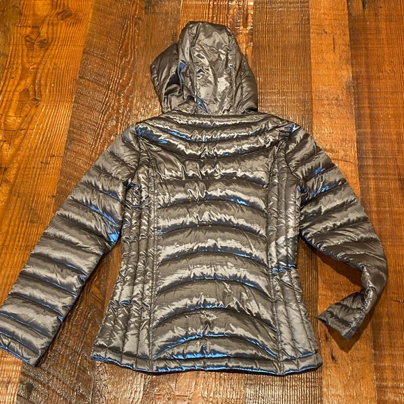 ANDREW MARC premium down packable jacket coat, puffer. Size small S - Picture 3 of 8